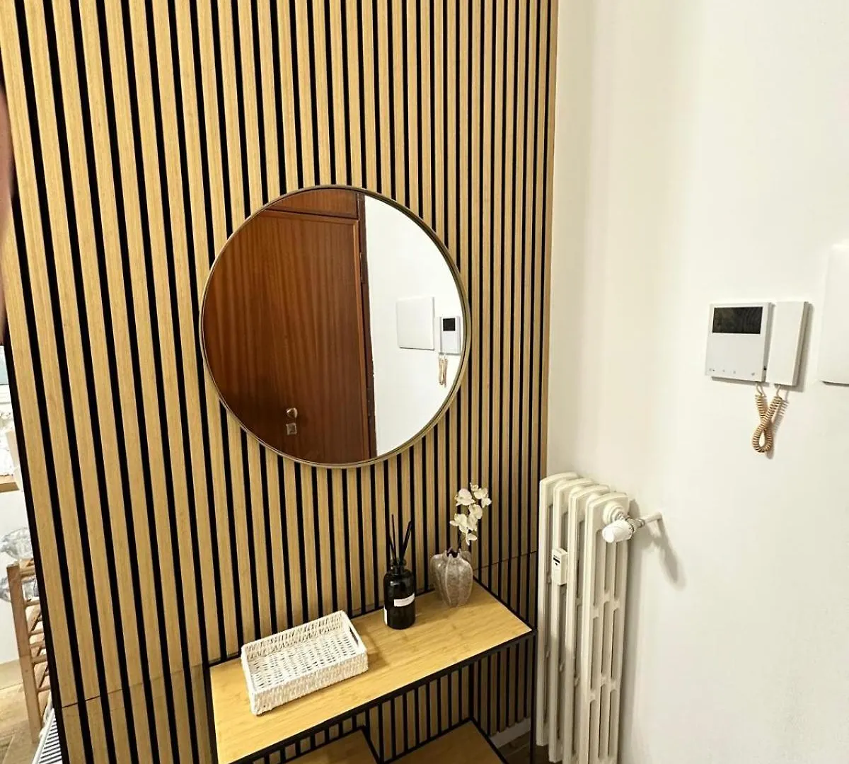 Miri Home Монца